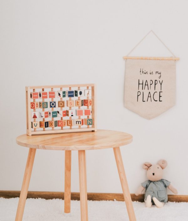 Babylove- bord til børneværelset, natur