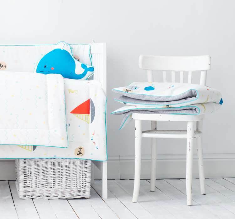 Sengetøj til børn inkl. Dyne & Pude, Sengesæt 100x135 sea adventures - Billede 2
