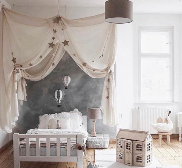 Lamps&Company, Bordlampe til børneværelset, brun fløjl