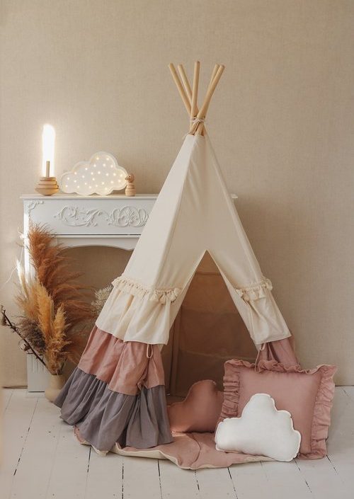 Moi Mili, tipi telt med flæser Powder Frills