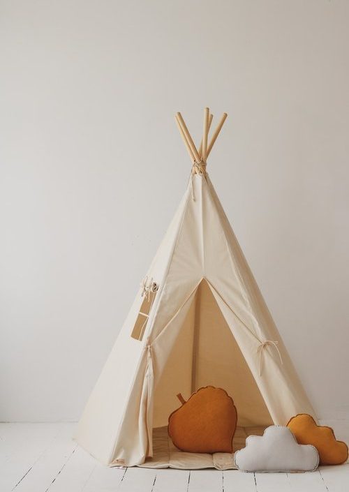 Moi Mili, tipitelt beige