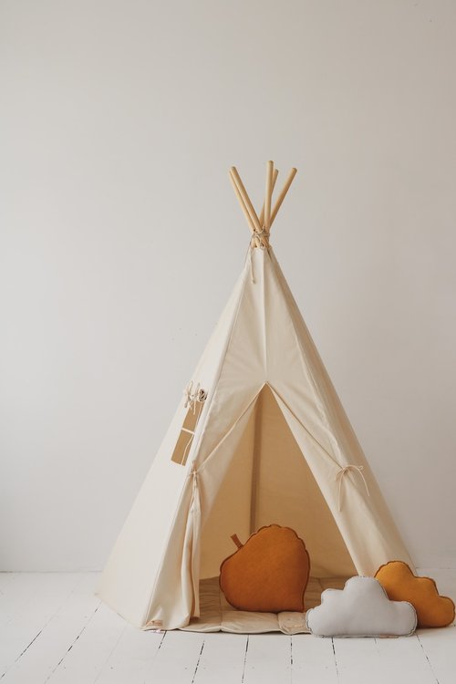 Moi Mili, tipitelt beige