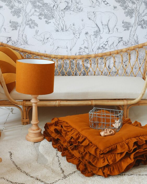 Lamps&Company, Bordlampe til børneværelset, mustard linned