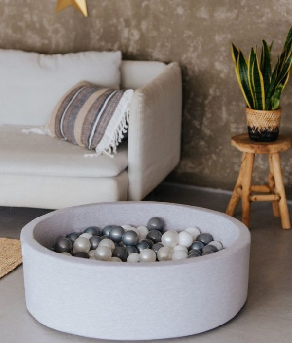 Lysegrå boldbassin BASIC, 90x30 med bolde (hvid, pearl, grå, sølv)