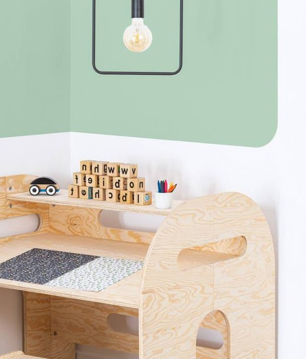 Babylove, skrivebord med stol til børneværelset