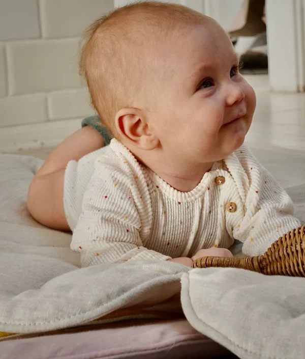 Moi Mili, legetæppe i linned, Bloom Sandy