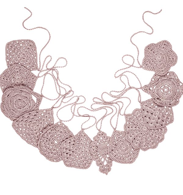 Numero 74, hæklet vimpel til børneværelset, Dusty pink