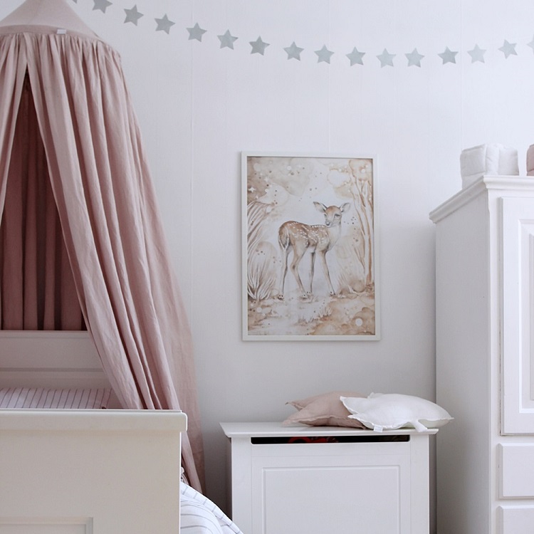Pudderrosa sengehimmel af linned til børneværelset med lyskæde, Cotton & Sweets - Billede 2