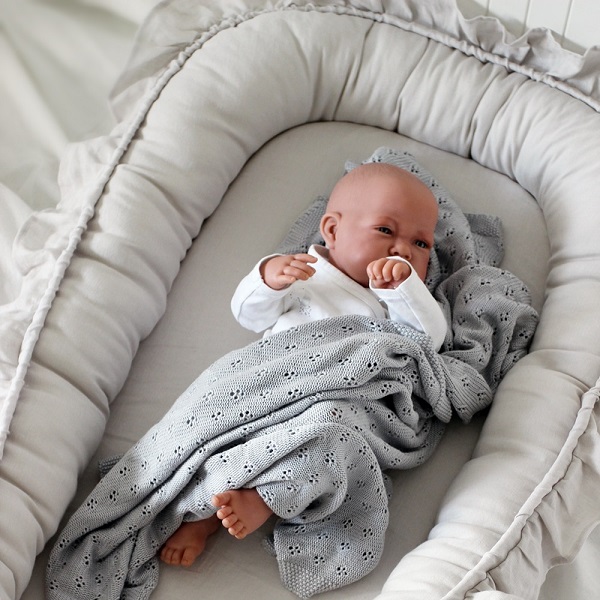 Cotton & Sweets, lysegrå babyrede i 100 % hør