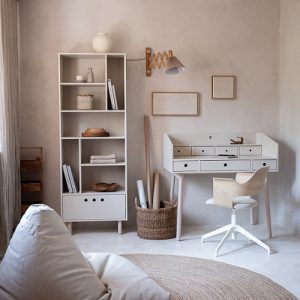 Woodluck, sandbeige skrivebord med skuffer, River