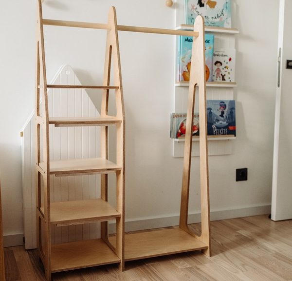 Duck Woodworks, garderobe tøjstang med hylder, natur