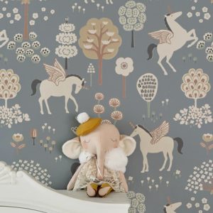 Majvillan, tapet til børneværelset True unicorns, blå