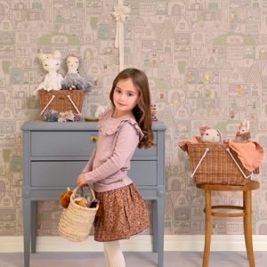 Majvillan, tapet til børneværelset Dollhouse, soft lilac