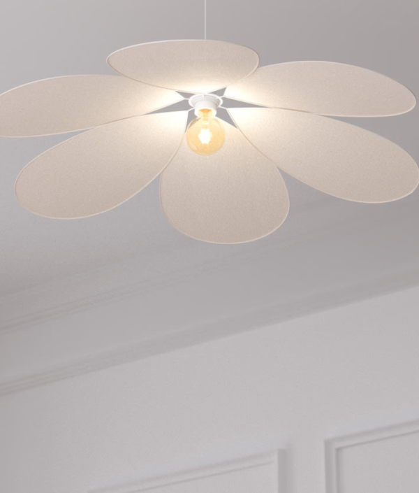 Beige loftlampe til børneværelset